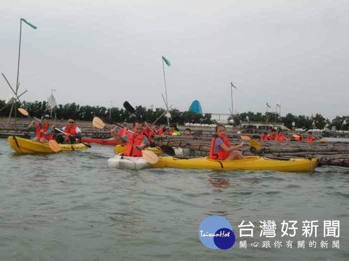 炎炎夏日何處去　嘉義布袋划獨木舟欣賞潟湖風光_機場接送
