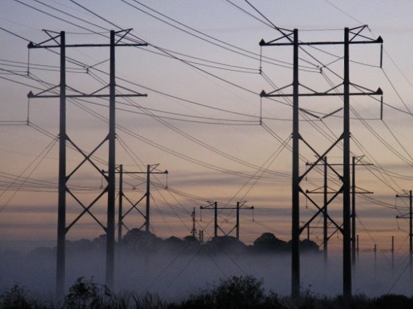 儲能與電網穩定器為功臣，歐洲團隊：100% 綠能並非不可能