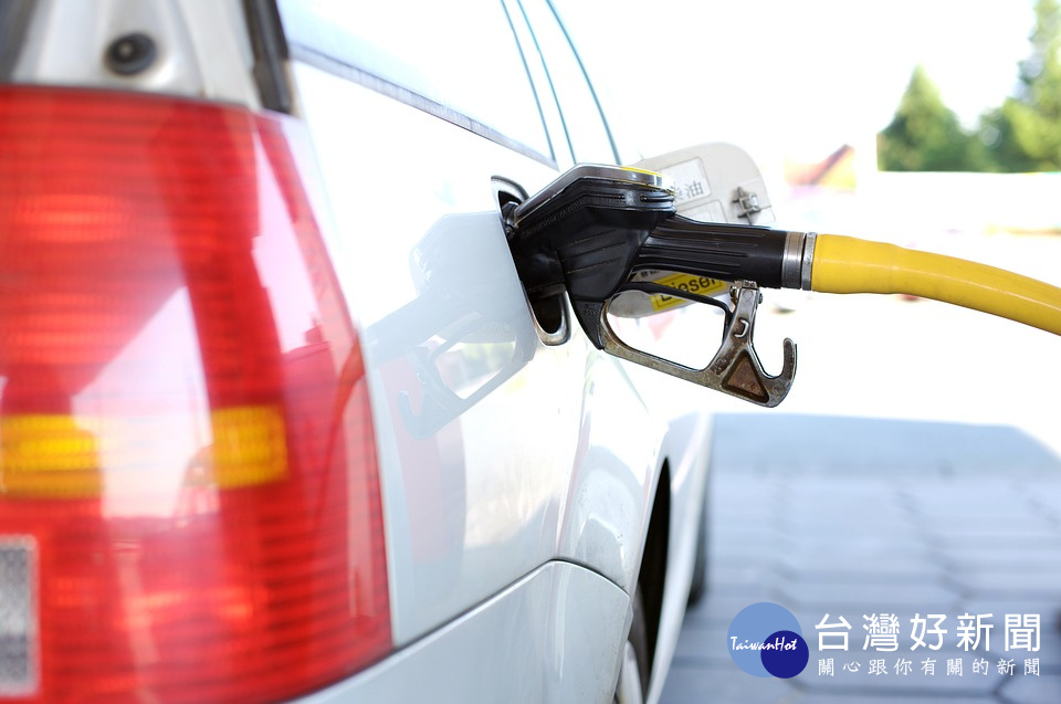 中油宣布：汽柴油小漲0.1元