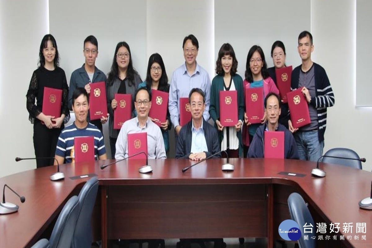提升職涯輔導能量　長榮大學13位教職員獲得顧問師初階證照