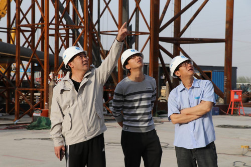 卓越於心 精緻於形_示波器